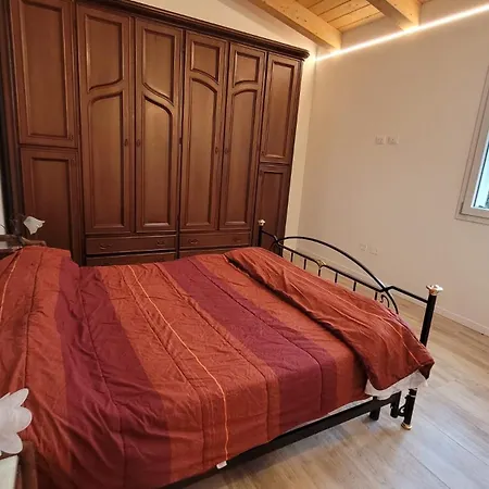 Apartment B35 Bilocale A Due Passi Dal Porto Canale Con Ingresso Indipendente *