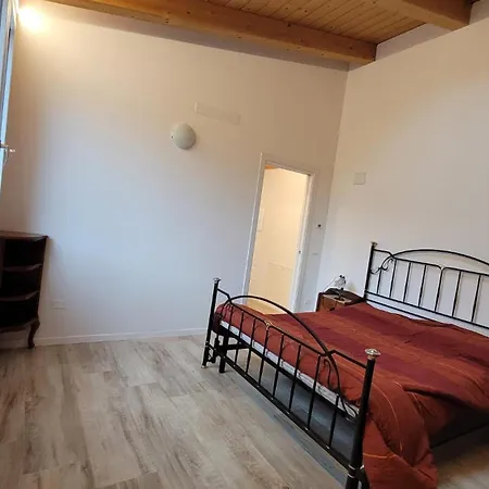 B35 Bilocale A Due Passi Dal Porto Canale Con Ingresso Indipendente *